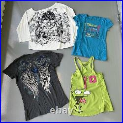 32 Women's Y2K Vintage Tees Tops Hoodies Jeans Bundle Wholesale Reseller Lot