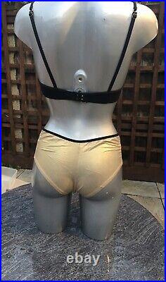 PRICE REDUCED? Wholesale 50 Gold Black Bra And Knickers Set Now £115.00