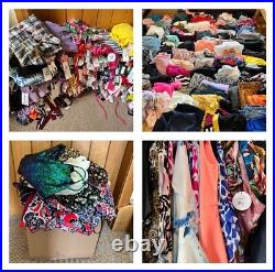 Whole sale ladies clothes mix size new used perfect for resale