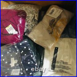 Wholesale Bulk Clothing Pallet Assorted Womens Clothing NWT 50 Lot to Resale