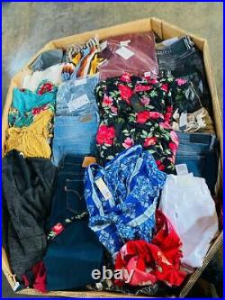 Wholesale Resale Lot NWT Women's Clothing from MAJOR DEPARTMENT STORE